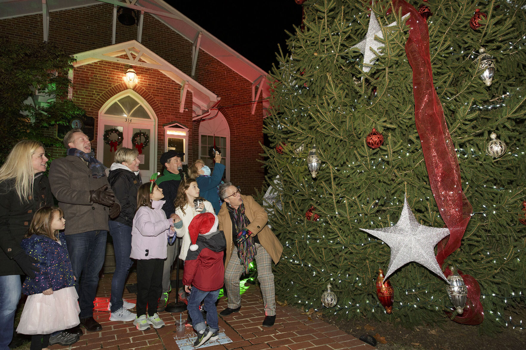 Occoquan Tree Lighting 76.jpg